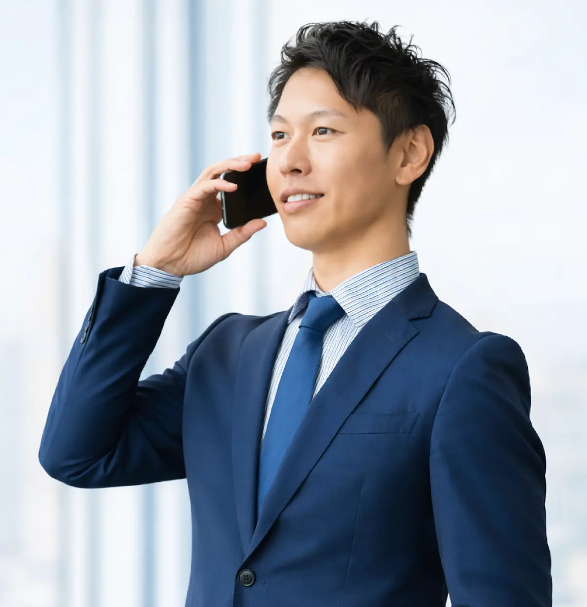 プロフィール